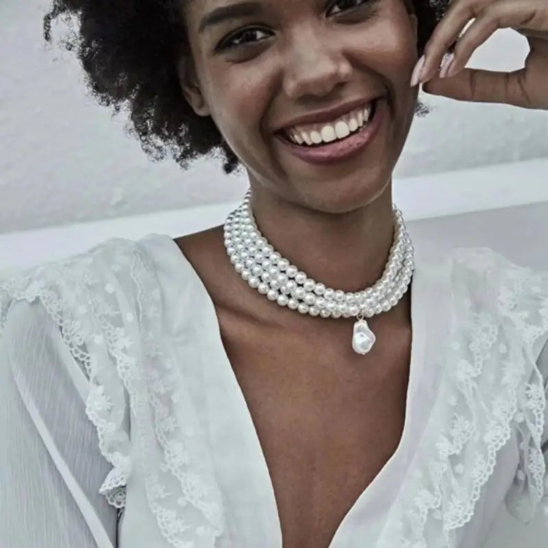 Women Fashion Simple Ladies Exquisite Necklace