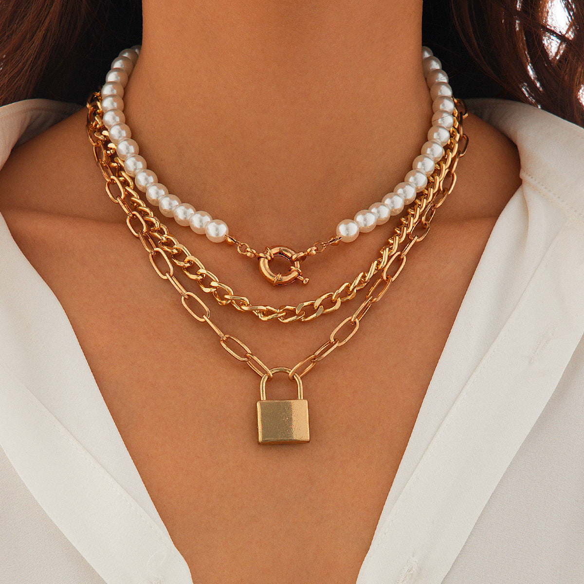 Women pearl multi-layer collarbone chain Necklace