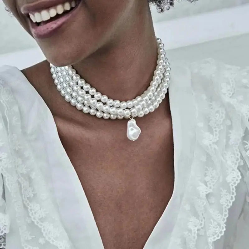 Women Fashion Simple Ladies Exquisite Necklace