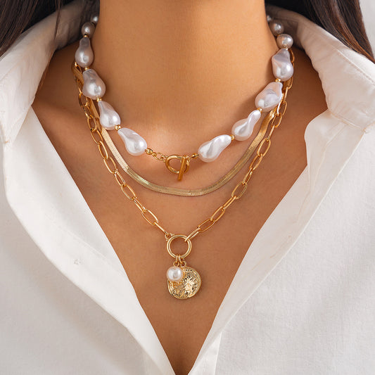 Pearl collarbone chain circular pendant multi-layer necklace
